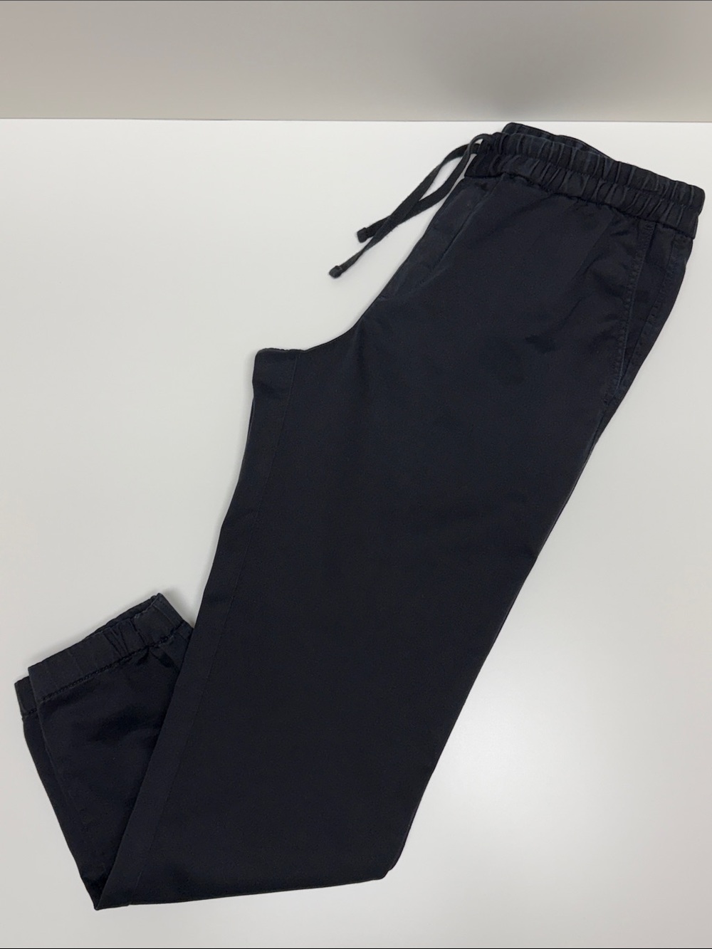 ✨ BANANA REPUBLIC ✨ Relaxed Tapered Fit Traveler Joggers